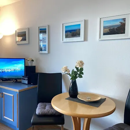 Апартаменты Yachthafenresidenz-wohnung-8109-847 *